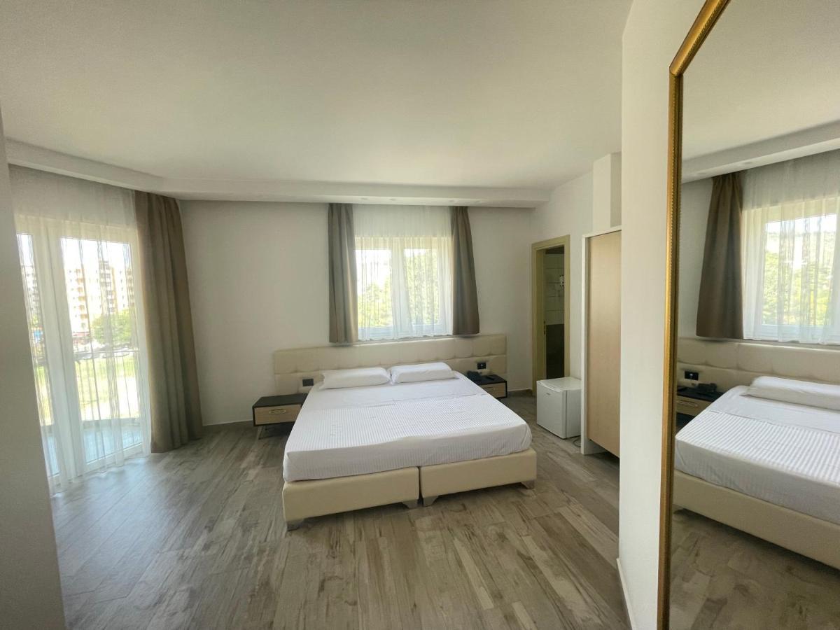Mille Amici Hotel Shëngjin Exteriér fotografie